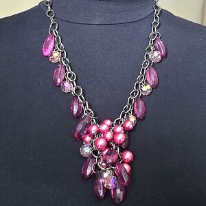 Teardrop Bead Cluster Necklace-Pearl, Facet & Iridescent, Gunmetal Burgundy Pink